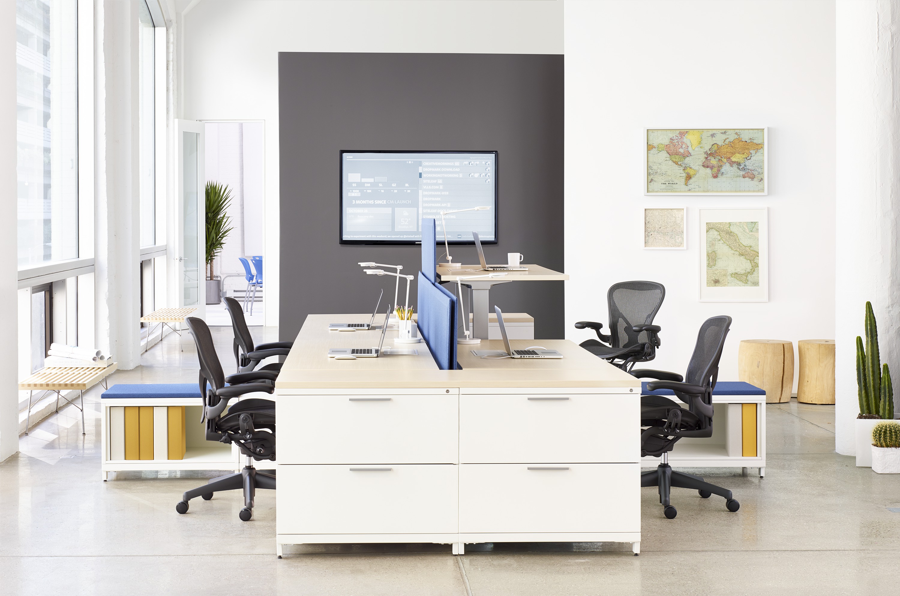 文件柜|实木文件柜|办公火狐官方网站|火狐HUOHU（中国）火狐官方网站|Meridian 密码锁储物柜